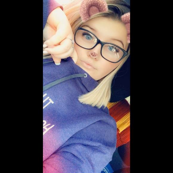 Meet your Posher, Savanna - Picture 1 of 1